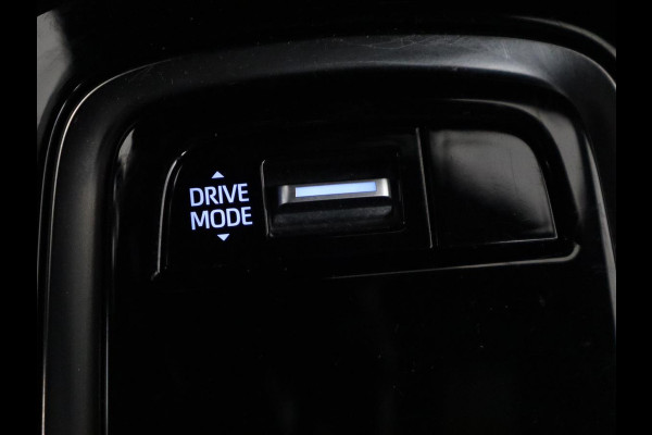 Toyota Corolla 1.2 Turbo Active | Camera | Adaptive cruise | Carplay | Navigatie | Full LED | Climate control | Bluetooth | 16'' | DAB ontvanger