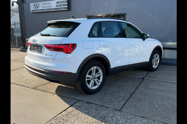 Audi Q3 45 TFSI e S edition / LED / TREKHAAK / NAVI / luxe stoelen enz..