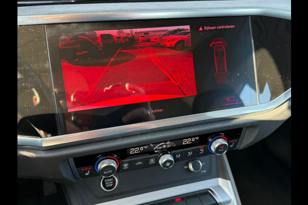 Audi Q3 45 TFSI e S edition / LED / TREKHAAK / NAVI / luxe stoelen enz..