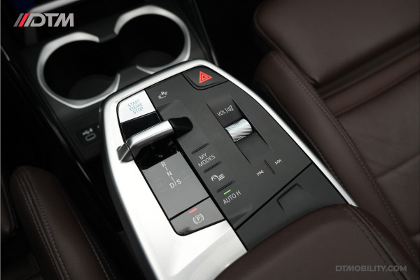 BMW X1 xDrive30e | Pano | 360 | Sfeer