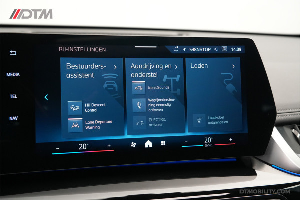 BMW X1 xDrive30e | Pano | 360 | Sfeer