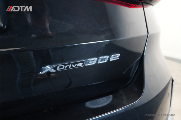 BMW X1 xDrive30e | Pano | 360 | Sfeer