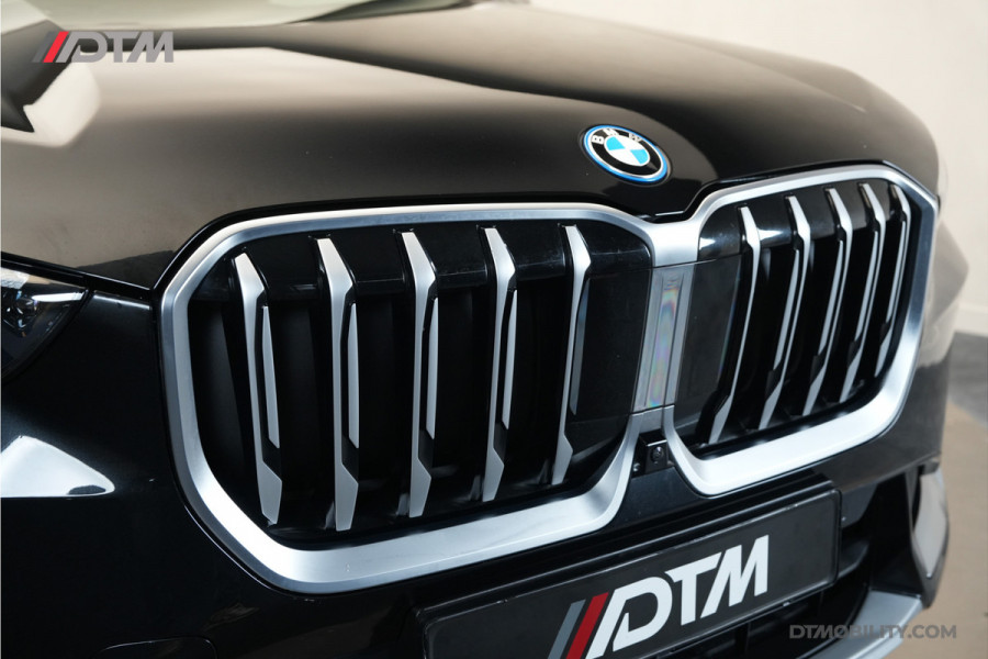 BMW X1 xDrive30e | Pano | 360 | Sfeer