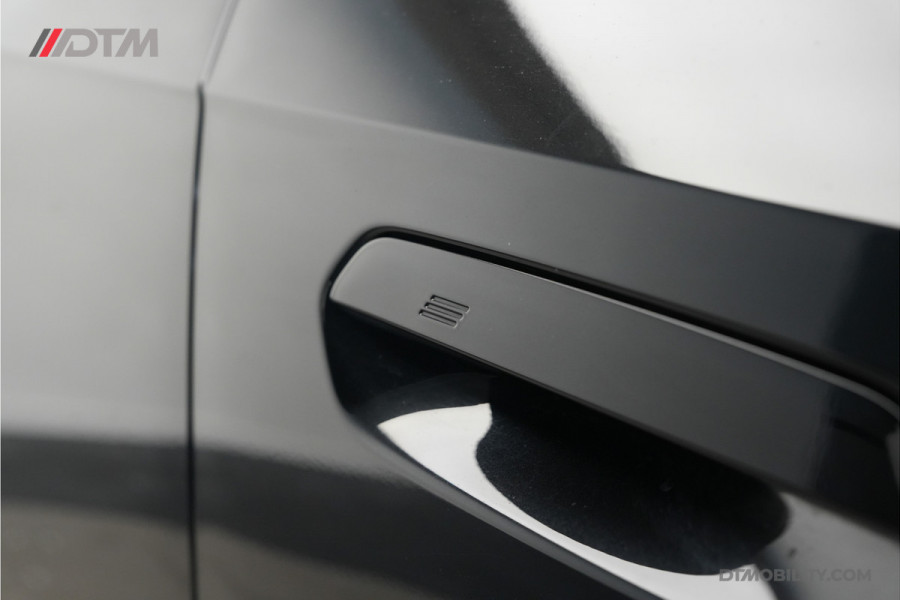 BMW X1 xDrive30e | Pano | 360 | Sfeer