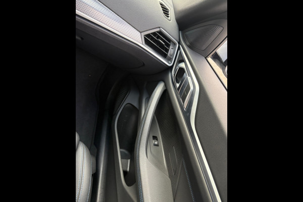 BMW i4 EDrive40 High Executive 84 kWh