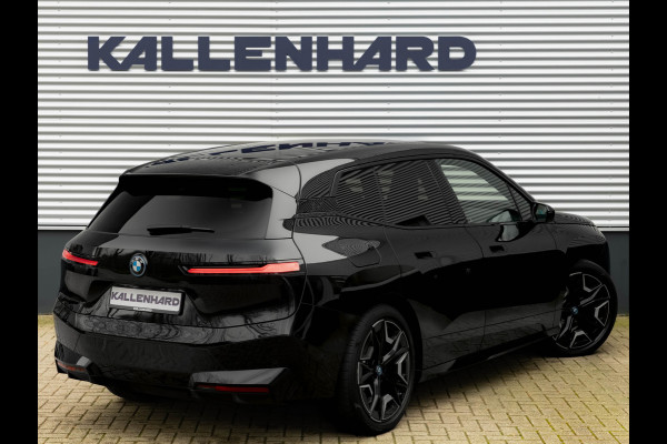 BMW iX xDrive50 - Sportpakket - Pano - Driving Ass Prof - Harman Kardon - 112 kWh