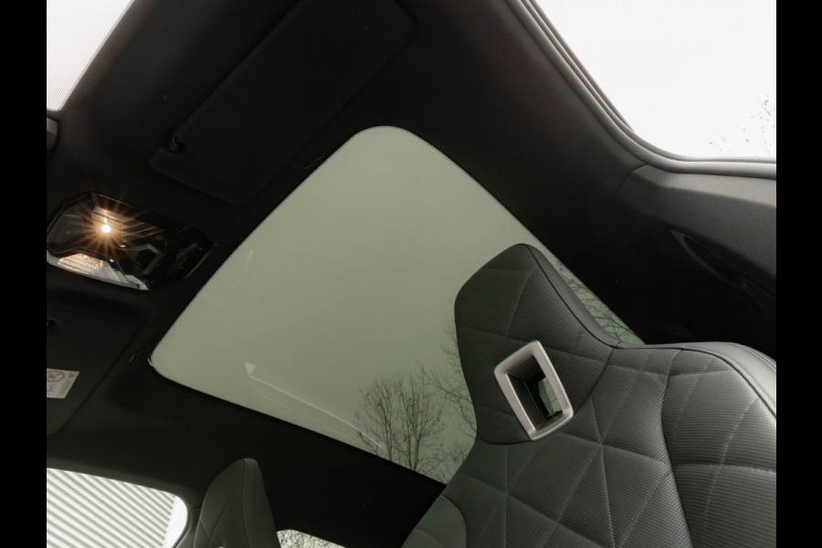 BMW iX xDrive50 - Sportpakket - Pano - Driving Ass Prof - Harman Kardon - 112 kWh