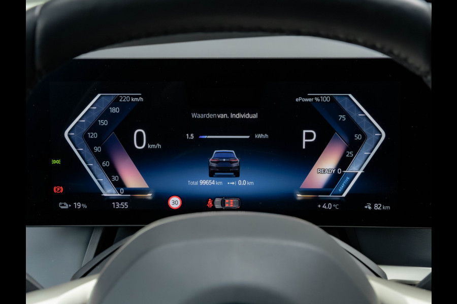 BMW iX xDrive50 - Sportpakket - Pano - Driving Ass Prof - Harman Kardon - 112 kWh