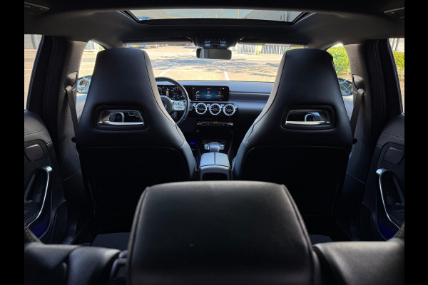 Mercedes-Benz A-Klasse 250 e AMG LED/PDC/CAM/NAVI/LEER/LMV19