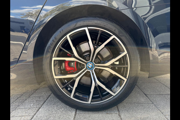 BMW 5 Serie 545e xDrive High Executive M-Sport 290kW/395PK