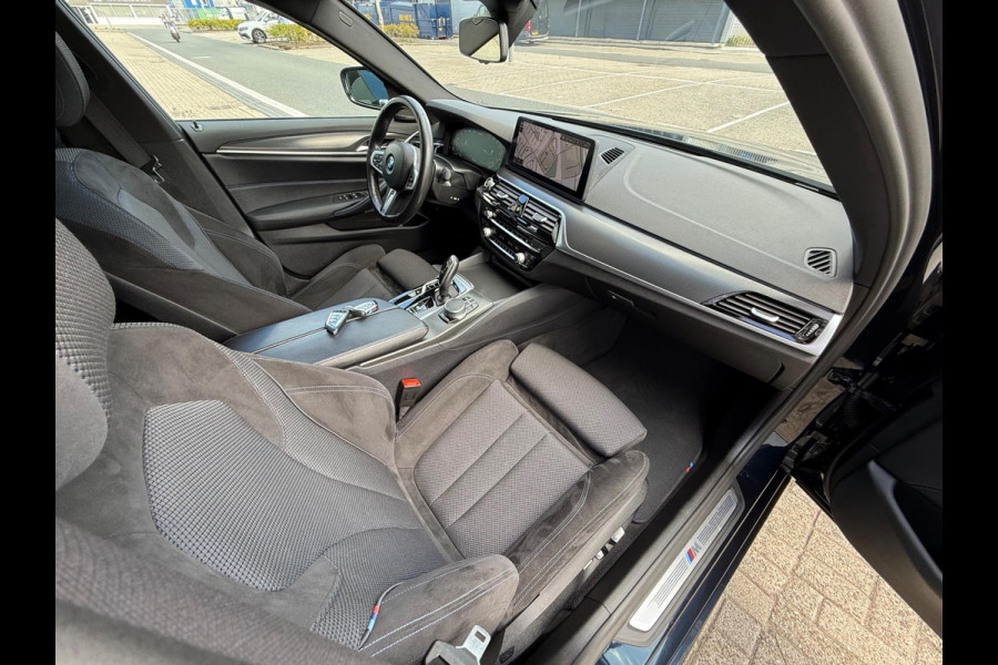 BMW 5 Serie 545e xDrive High Executive M-Sport 290kW/395PK