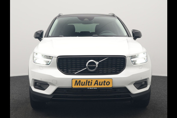Volvo XC40 T5 Recharge R-Design Plug In Hybrid 263pk Dealer O.H. PHEV | Adaptive Cruise | Camera | Lederen Sportstoelen Memory & Verwarmd | Apple Carplay | Stuur Verwarmd | 19"L.M | Virtual | Blis | Navigatie | DAB |
