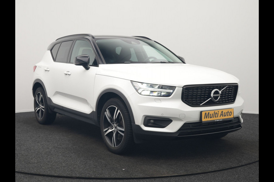 Volvo XC40 T5 Recharge R-Design Plug In Hybrid 263pk Dealer O.H. PHEV | Adaptive Cruise | Camera | Lederen Sportstoelen Memory & Verwarmd | Apple Carplay | Stuur Verwarmd | 19"L.M | Virtual | Blis | Navigatie | DAB |
