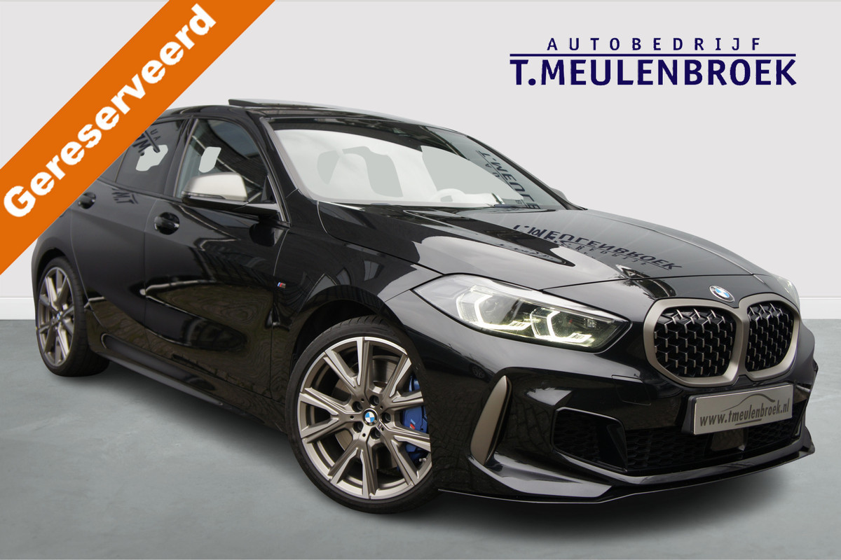 BMW 1-serie M135i xDrive High Executive Panoramadak, Head up