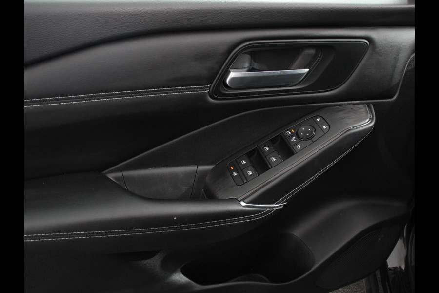 Nissan QASHQAI 1.3 MHEV Xtronic N-Connecta | Navigatie | Climate Control | Camera 360 | Led | Verwarmde voorstoelen | Stuurwiel verwarmd | Adaptive Cruise Control | Lichtmetalen Velgen