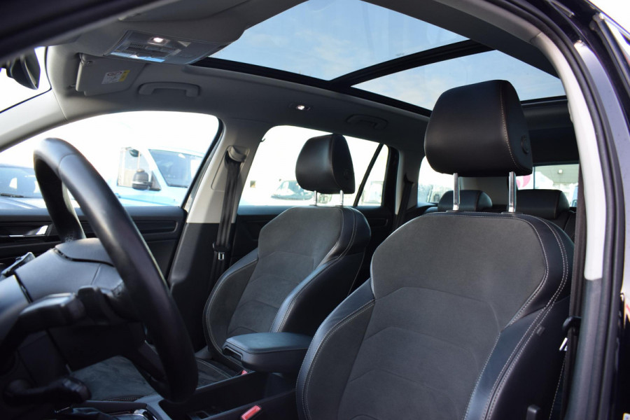 Škoda Kodiaq 1.5 TSI Limited Business Edition | Pano | Half Leer | Apple CarPlay | Camera