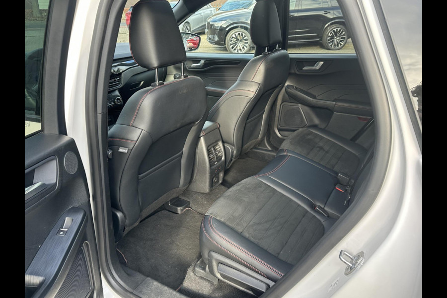 Ford Kuga 2.5 PHEV ST-Line X ST-Line X|Plug-In Hybride Panorama schuifdak | Winterpakket | Adaptieve cruise | Bang & Olufsen | Rijklaar geleverd met 12 mnd BOVAG garantie |