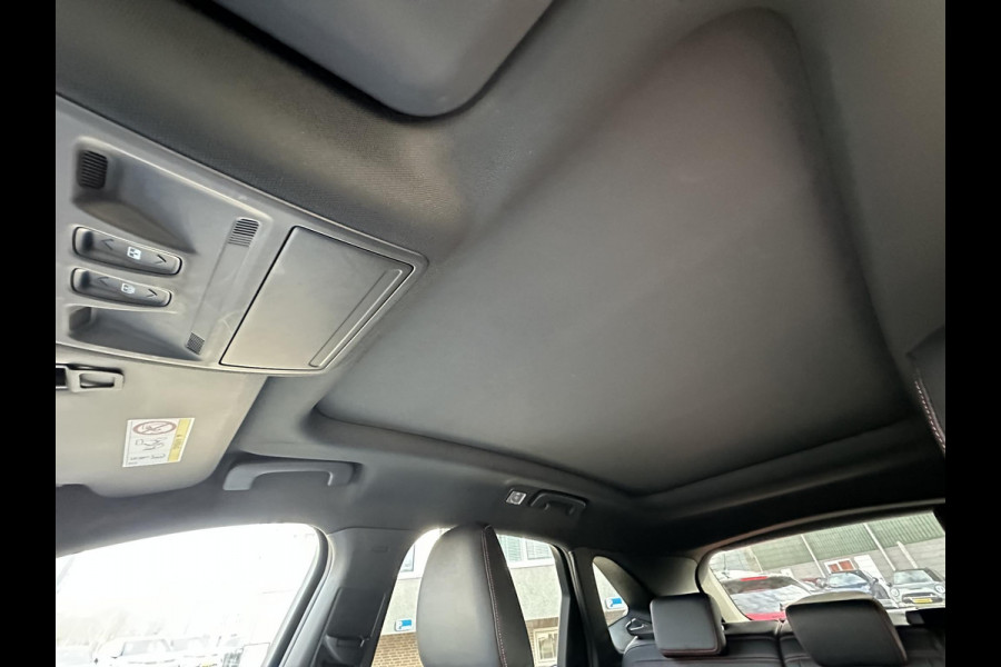 Ford Kuga 2.5 PHEV ST-Line X ST-Line X|Plug-In Hybride Panorama schuifdak | Winterpakket | Adaptieve cruise | Bang & Olufsen | Rijklaar geleverd met 12 mnd BOVAG garantie |