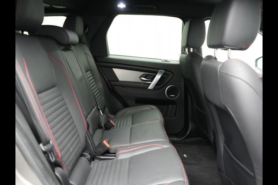 Land Rover Discovery Sport P300e R-Dynamic HSE Plug In Hybrid 300pk Dealer O.H. PHEV | Trekhaak Af Fabriek | Adaptive Cruise | Meridian Audio | Camera | Lederen Sportstoelen Memory & Verwarmd | 20"L.M | Matrix LED | Apple Carplay | Keyless | Stuur Verwarmd | Blis |