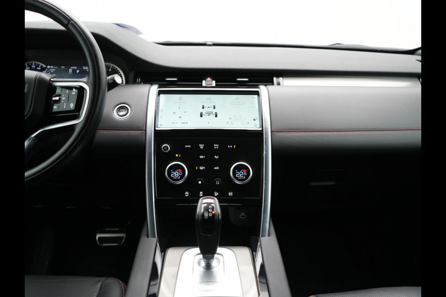 Land Rover Discovery Sport P300e R-Dynamic HSE Plug In Hybrid 300pk Dealer O.H. PHEV | Trekhaak Af Fabriek | Adaptive Cruise | Meridian Audio | Camera | Lederen Sportstoelen Memory & Verwarmd | 20"L.M | Matrix LED | Apple Carplay | Keyless | Stuur Verwarmd | Blis |