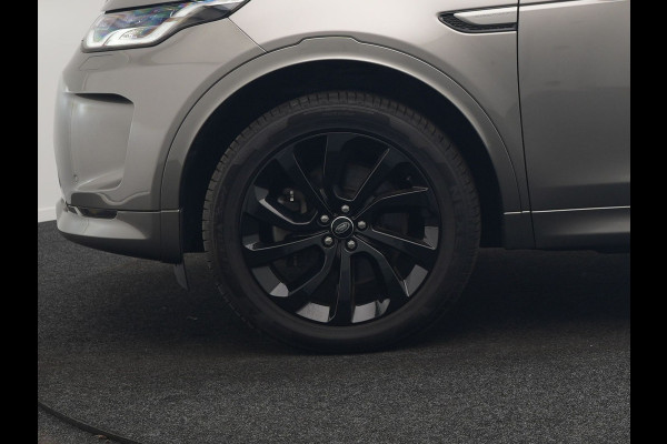 Land Rover Discovery Sport P300e R-Dynamic HSE Plug In Hybrid 300pk Dealer O.H. PHEV | Trekhaak Af Fabriek | Adaptive Cruise | Meridian Audio | Camera | Lederen Sportstoelen Memory & Verwarmd | 20"L.M | Matrix LED | Apple Carplay | Keyless | Stuur Verwarmd | Blis |