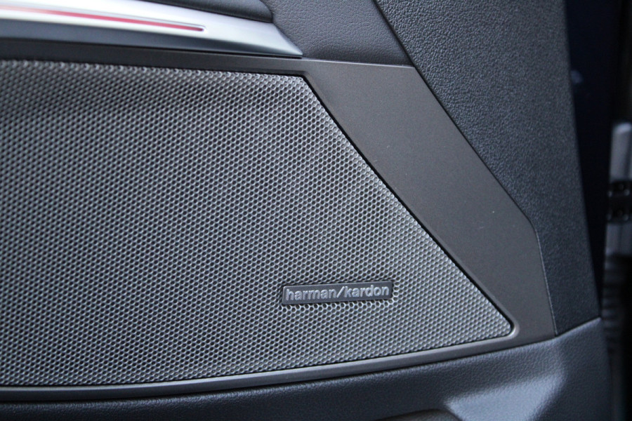 BMW 3 Serie Touring M3 xDrive Competition | NIEUWSTAAT! | HUD | H&K | MEMORY | CARBON |  KEYLESS |