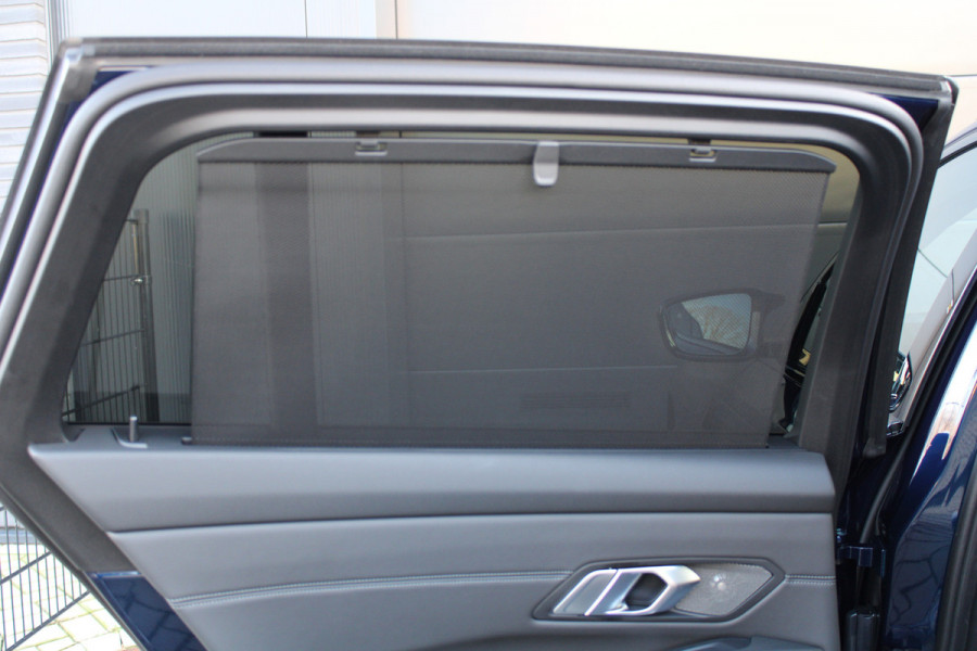 BMW 3 Serie Touring M3 xDrive Competition | NIEUWSTAAT! | HUD | H&K | MEMORY | CARBON |  KEYLESS |