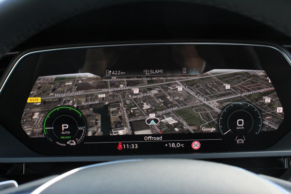 Audi e-tron 55 quattro Advanced edition Plus 408pk | Lederen bekleding | Navigatie | Climate Control | Camera | Extra Getint glas | Parkeer sensoren