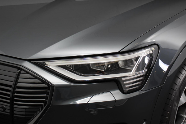 Audi e-tron 55 quattro Advanced edition Plus 408pk | Lederen bekleding | Navigatie | Climate Control | Camera | Extra Getint glas | Parkeer sensoren