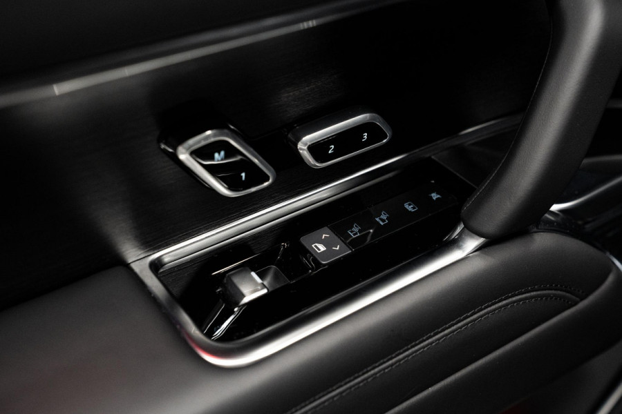 Land Rover Range Rover 3.0 P550e Autobiography *Signature Meridian / Stoelventilatie + Massage / Executive Class Comfort Plus Seating / Soft-Close / Volledig Leder*