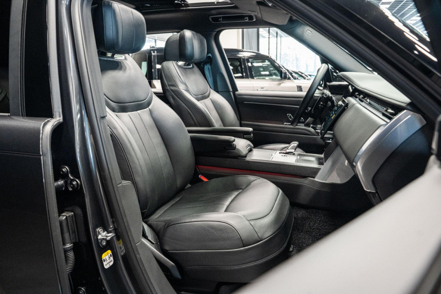 Land Rover Range Rover 3.0 P550e Autobiography *Signature Meridian / Stoelventilatie + Massage / Executive Class Comfort Plus Seating / Soft-Close / Volledig Leder*