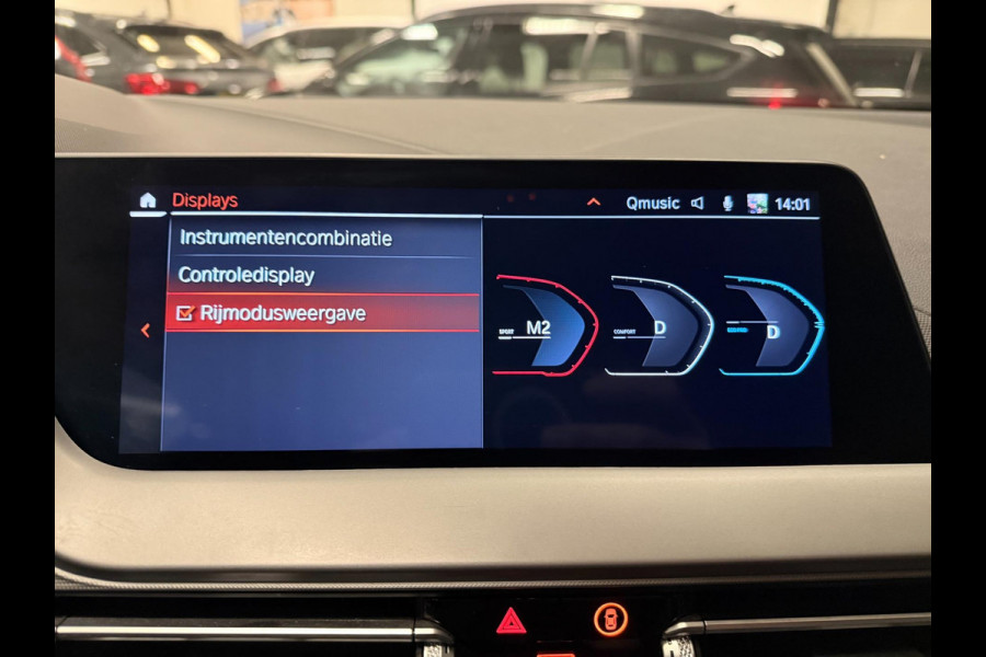 BMW 1-serie 118i Executive Edition V-COCKPIT/NAVI/LED/CARPLAY/ECC/PDC/CRUISE///