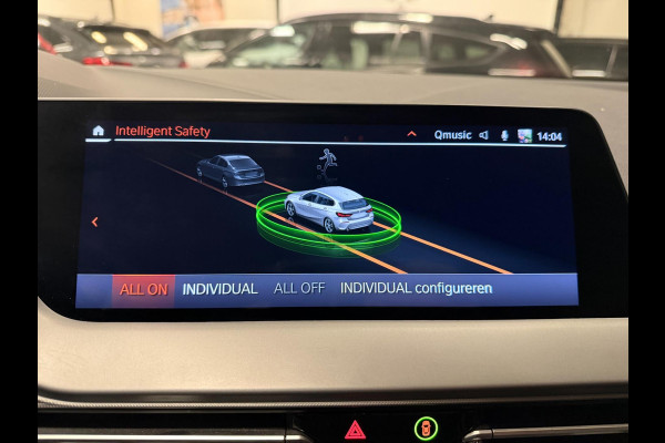 BMW 1-serie 118i Executive Edition V-COCKPIT/NAVI/LED/CARPLAY/ECC/PDC/CRUISE///