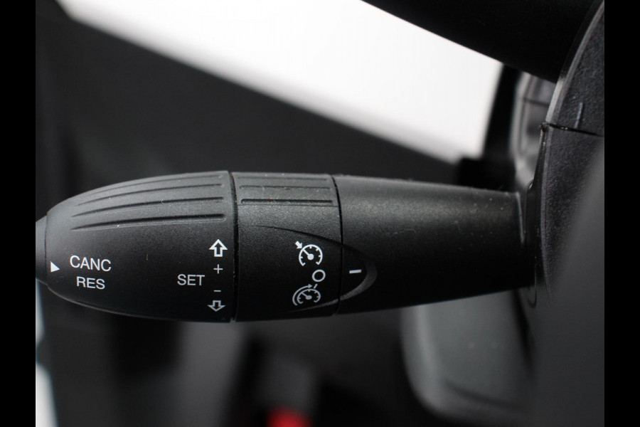 Fiat 500 1.0 Hybrid Bellavita | Navigatie | Climate Control | Dab | Parkeer sensoren | Cruise Control | Lichtmetalen Velgen | Digitale cockpit