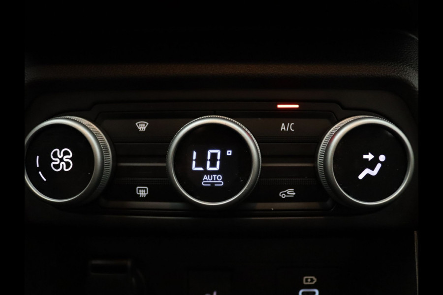 Dacia Jogger Hybrid Extreme 7p. 140pk Camera | Cruise | Navi | Parkeersens. v+a