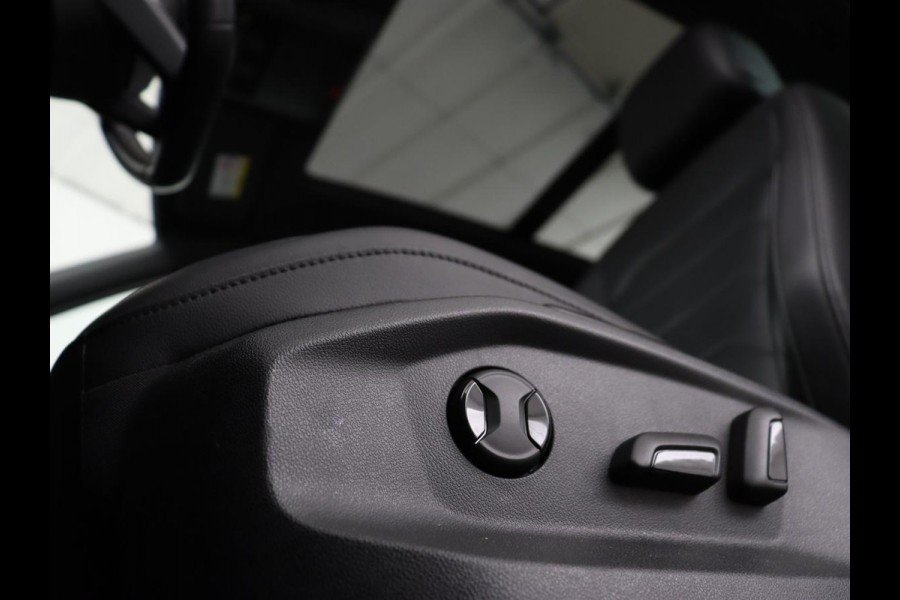 Seat Tarraco 2.0 TSI 4DRIVE Xcellence 7-persoons | Panoramadak | Leder | Stoelverwarming | 360 Camera | Trekhaak | Carplay | Adaptive cruise | Standkachel | Navigatie | 19'' | Achterbankverwarming