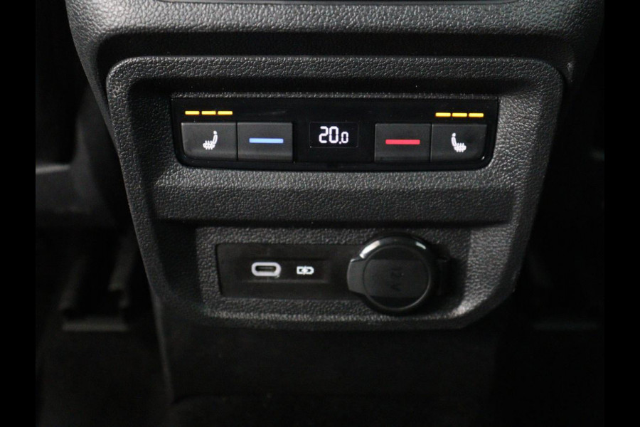 Seat Tarraco 2.0 TSI 4DRIVE Xcellence 7-persoons | Panoramadak | Leder | Stoelverwarming | 360 Camera | Trekhaak | Carplay | Adaptive cruise | Standkachel | Navigatie | 19'' | Achterbankverwarming