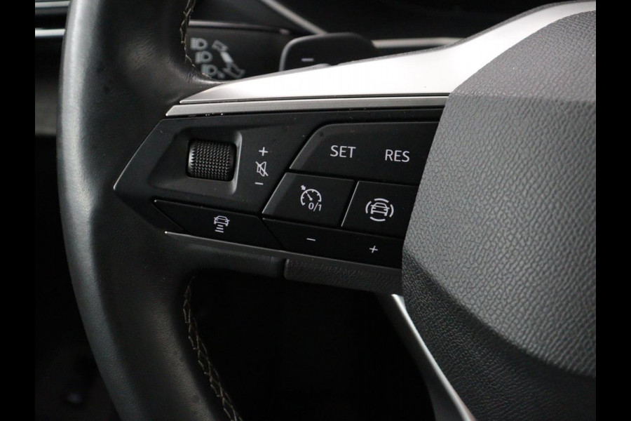 Seat Tarraco 2.0 TSI 4DRIVE Xcellence 7-persoons | Panoramadak | Leder | Stoelverwarming | 360 Camera | Trekhaak | Carplay | Adaptive cruise | Standkachel | Navigatie | 19'' | Achterbankverwarming