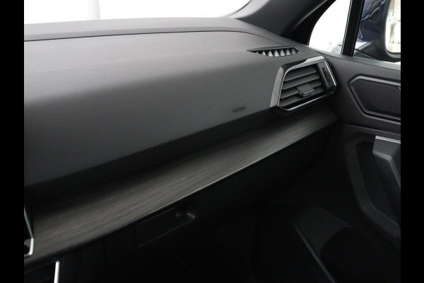 Seat Tarraco 2.0 TSI 4DRIVE Xcellence 7-persoons | Panoramadak | Leder | Stoelverwarming | 360 Camera | Trekhaak | Carplay | Adaptive cruise | Standkachel | Navigatie | 19'' | Achterbankverwarming