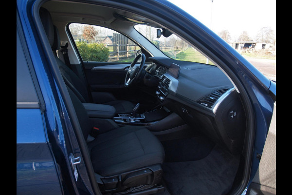 BMW X3 xDrive30e Executive | Apple Carplay | Trekhaak | Cruise Control | Parkeersensoren |