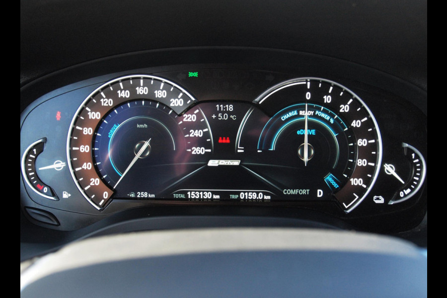 BMW X3 xDrive30e Executive | Apple Carplay | Trekhaak | Cruise Control | Parkeersensoren |