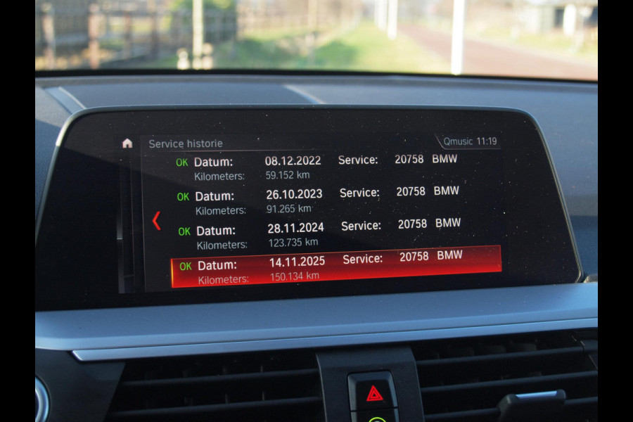 BMW X3 xDrive30e Executive | Apple Carplay | Trekhaak | Cruise Control | Parkeersensoren |