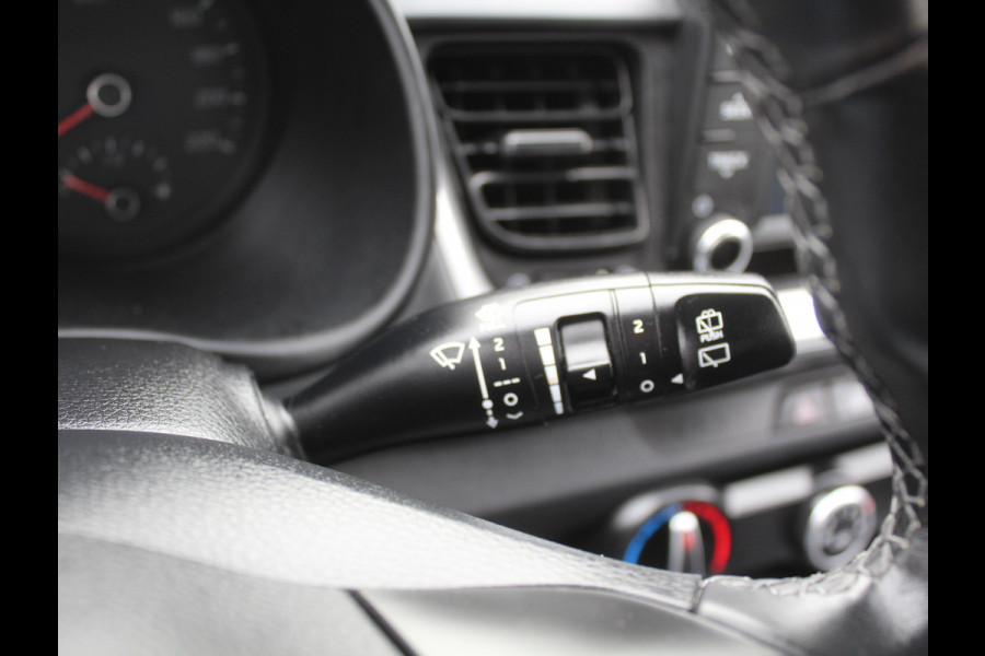 Kia Stonic 1.0 T-GDi ComfortPlusLine Navigator CAMERA | CRUISE | NAVI | CARPLAY | LED | LMV17 | PDC | AIRCO