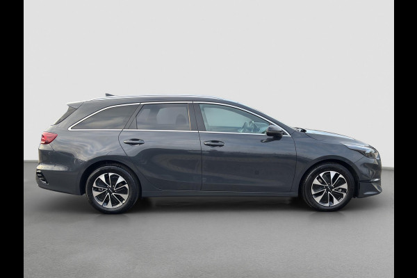 Kia Ceed Sportswagon 1.0 T-GDi MHEV Design Edition Automaat JBL | Stoel- en Stuurverwarming | Lane Assist | Dode Hoek Assistentie | Navi | Apple Carplay & Android Auto |