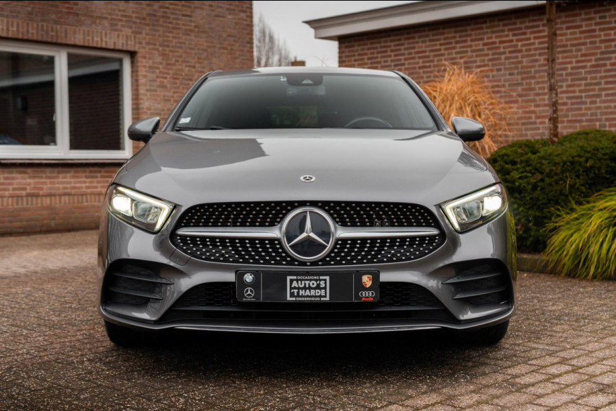 Mercedes-Benz A-Klasse 250 e Business AMG Limited Widescreen Sfeer Keyless Camera 18''