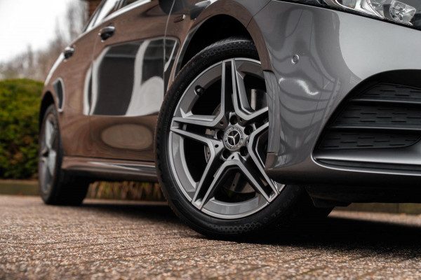 Mercedes-Benz A-Klasse 250 e Business AMG Limited Widescreen Sfeer Keyless Camera 18''