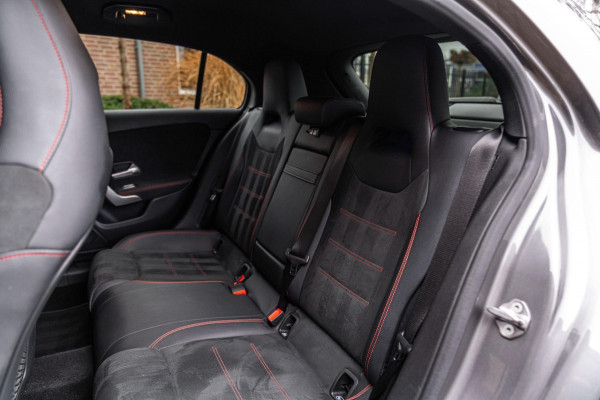 Mercedes-Benz A-Klasse 250 e Business AMG Limited Widescreen Sfeer Keyless Camera 18''