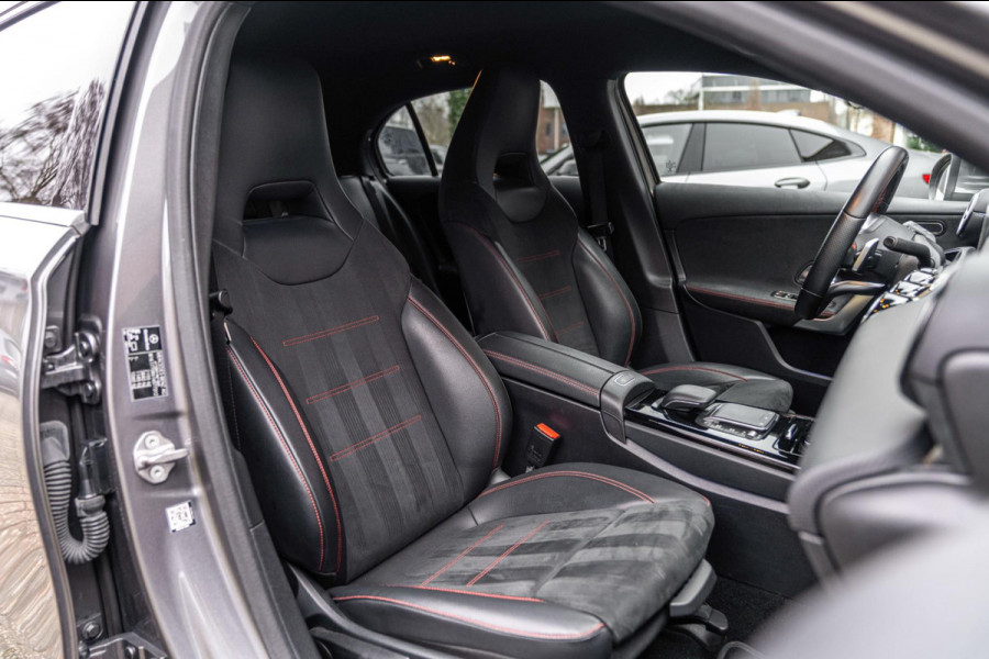 Mercedes-Benz A-Klasse 250 e Business AMG Limited Widescreen Sfeer Keyless Camera 18''