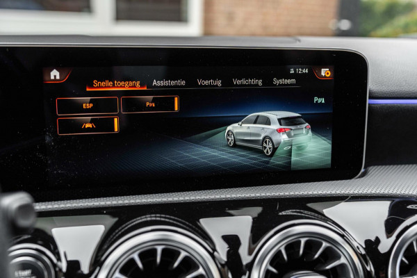Mercedes-Benz A-Klasse 250 e Business AMG Limited Widescreen Sfeer Keyless Camera 18''