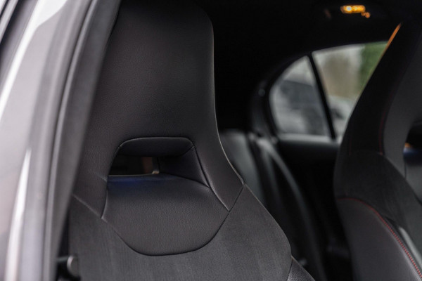 Mercedes-Benz A-Klasse 250 e Business AMG Limited Widescreen Sfeer Keyless Camera 18''